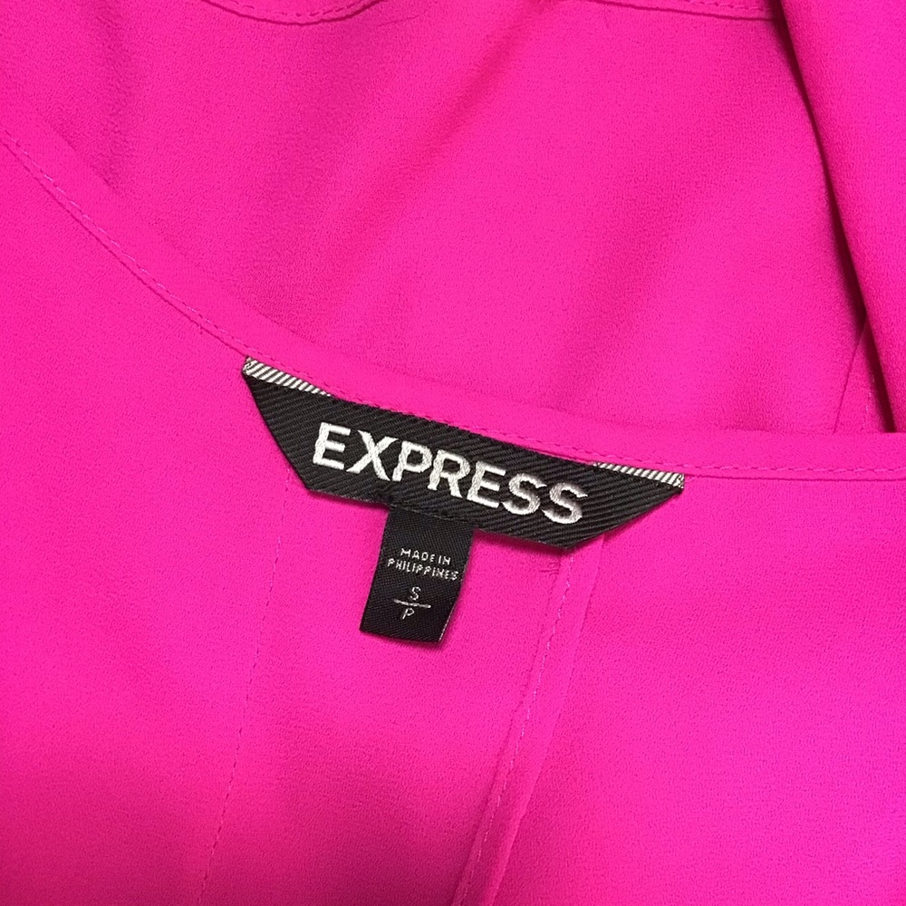 Express-Fuchsia Open Back Tank - Picture 6 of 7